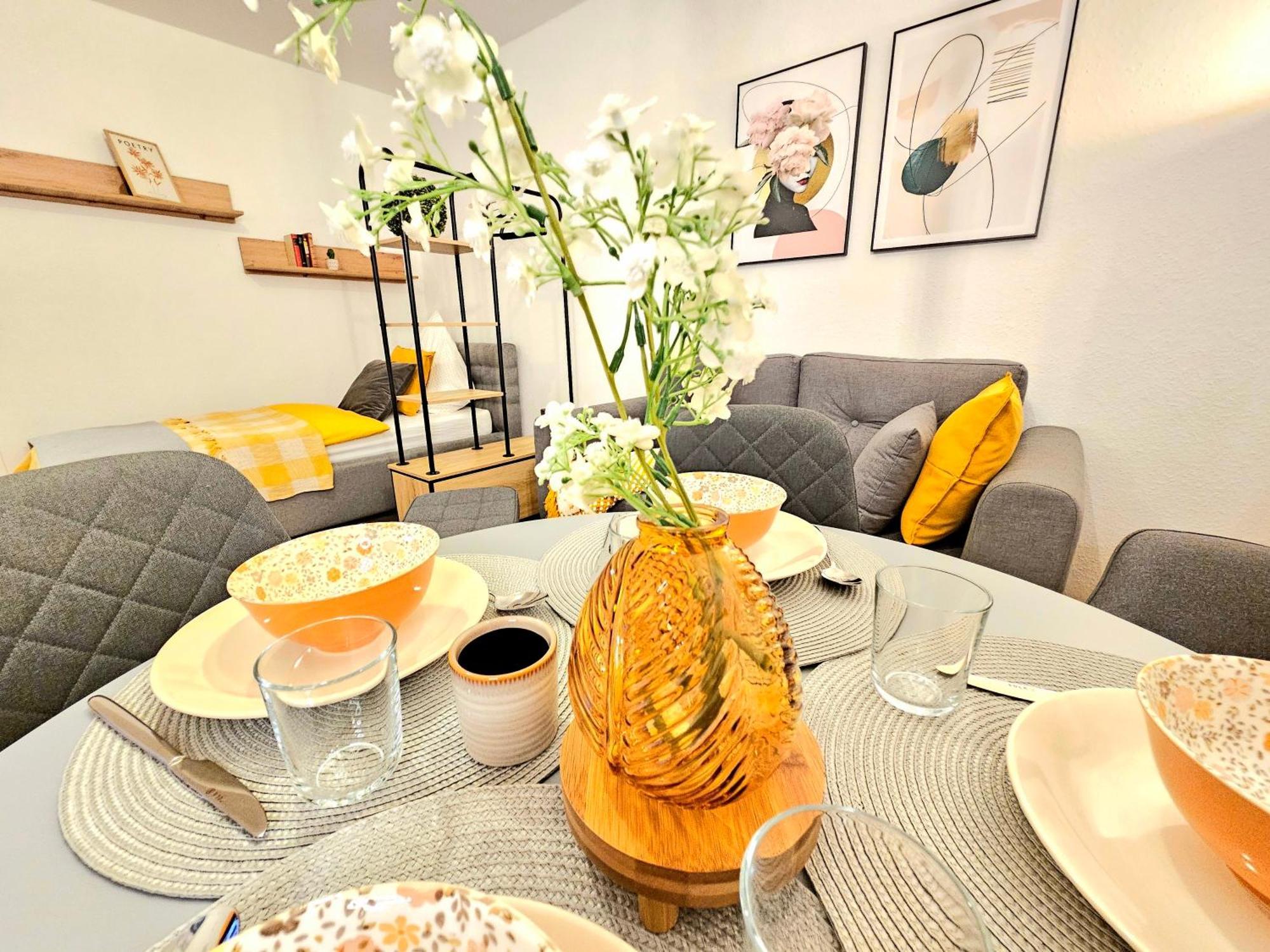 Fewo Honey, Ganze Ferienwohnung Mit 3 Schlafzimmern, Waschmaschine,Businesswohnung, Monteurzimmer 잘츠기터 외부 사진